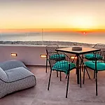 Santorini Soul (adults Only) * 피르고스