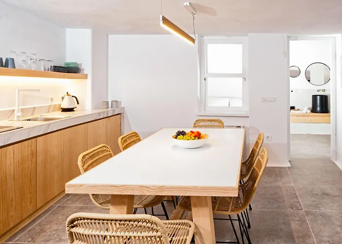 Santorini Soul (adults Only) Пиргос