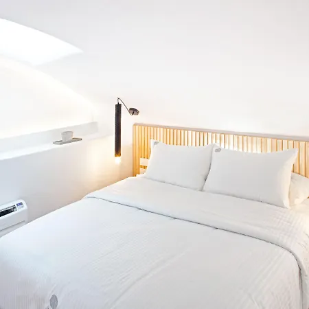 فيلة Santorini Soul (adults Only)