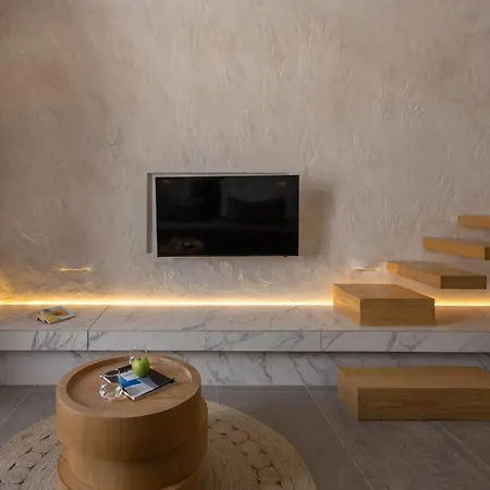 Santorini Soul (adults Only) * Pýrgos